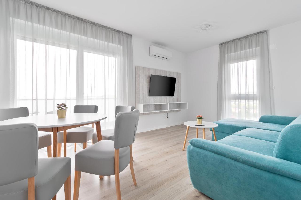 Grand Hill Flats Apartment Oradea Luaran gambar