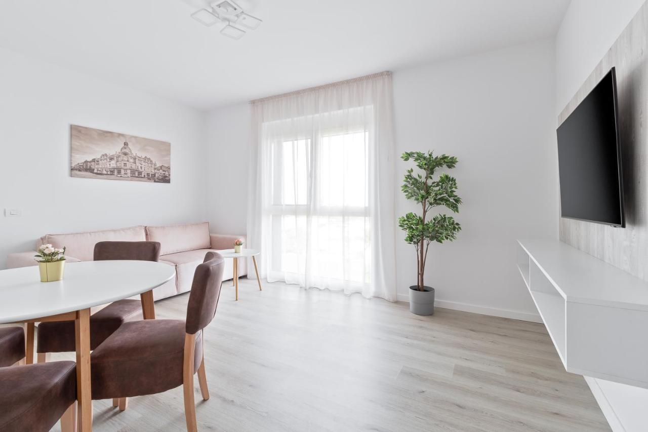 Grand Hill Flats Apartment Oradea Luaran gambar