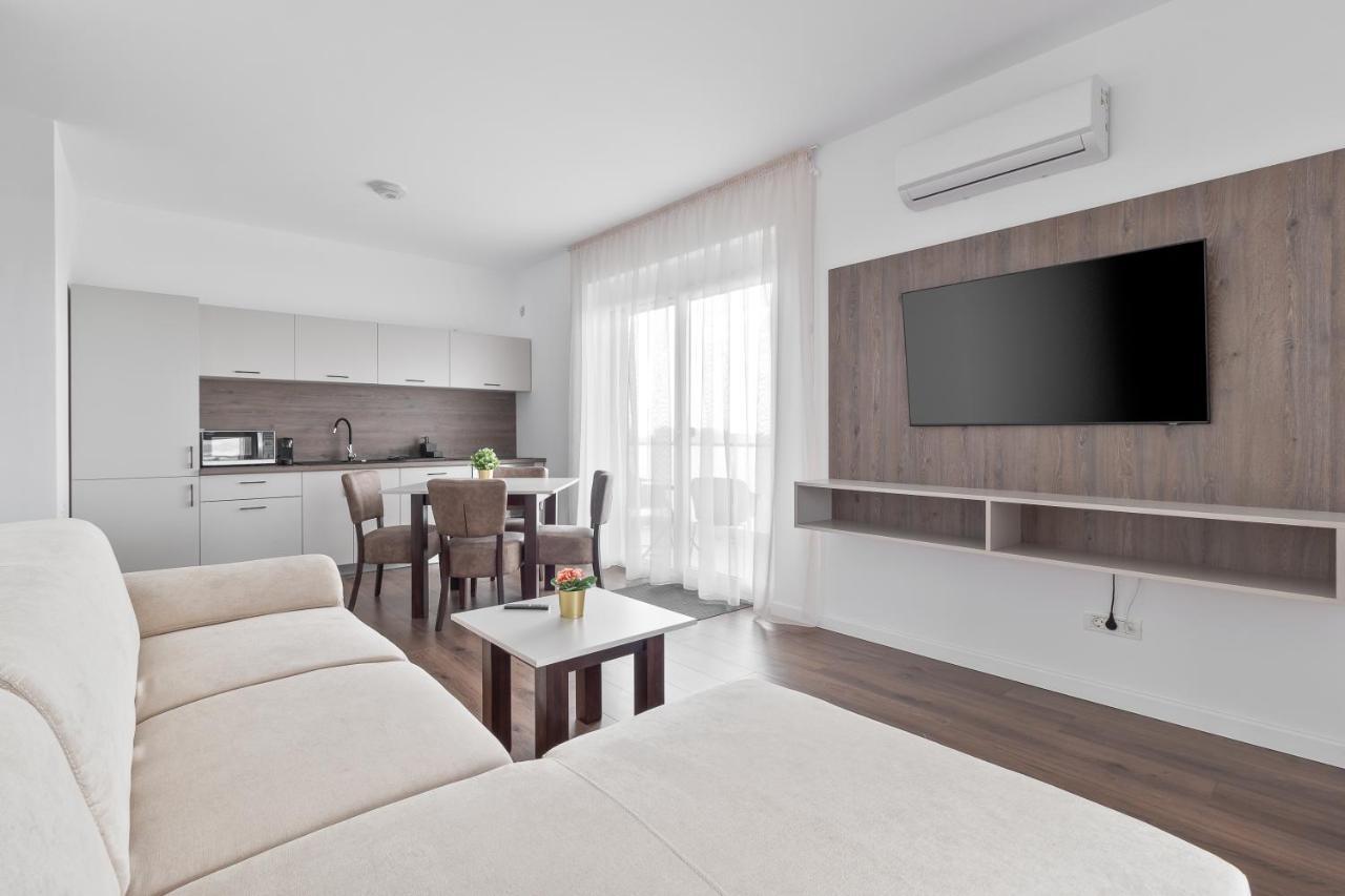 Grand Hill Flats Apartment Oradea Luaran gambar