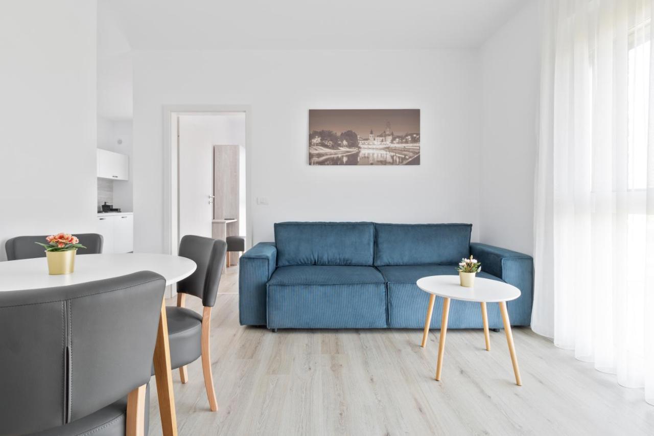 Grand Hill Flats Apartment Oradea Bilik gambar