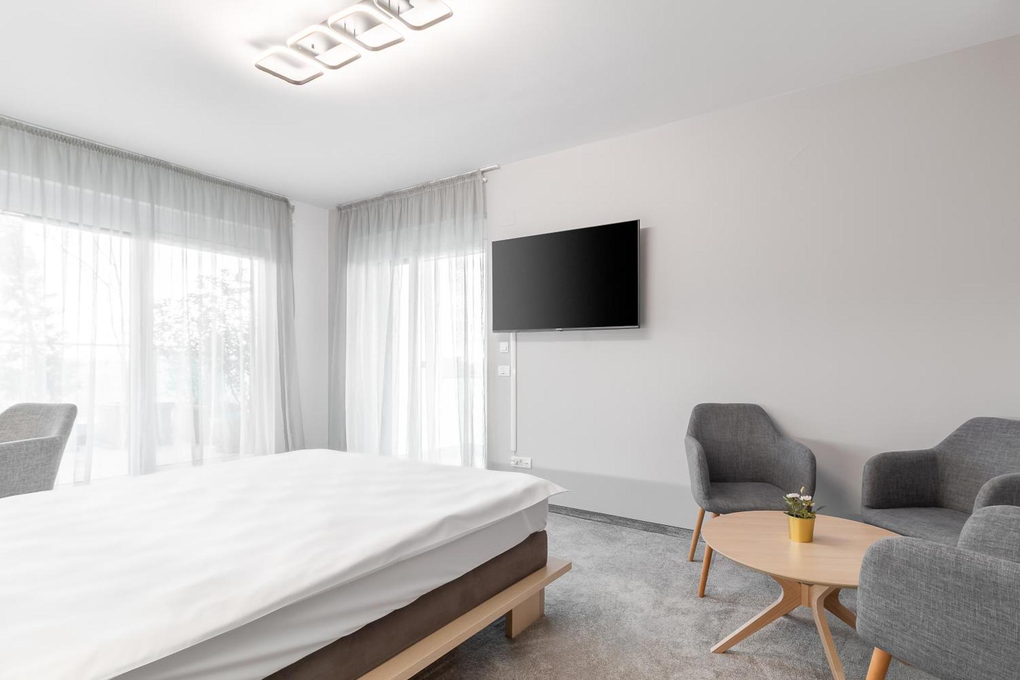 Grand Hill Flats Apartment Oradea Luaran gambar
