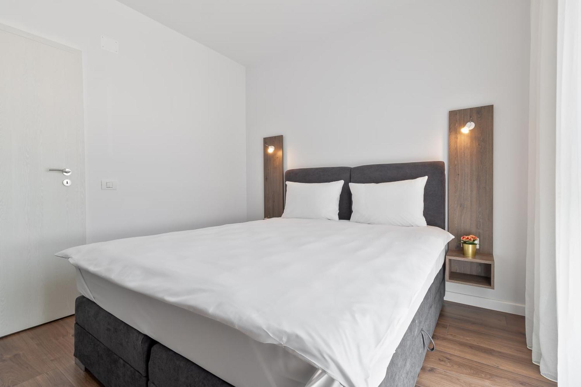 Grand Hill Flats Apartment Oradea Luaran gambar